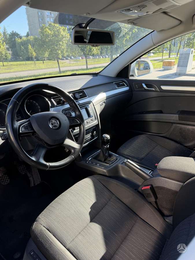 Skoda Superb, 1.6 l., Универсал