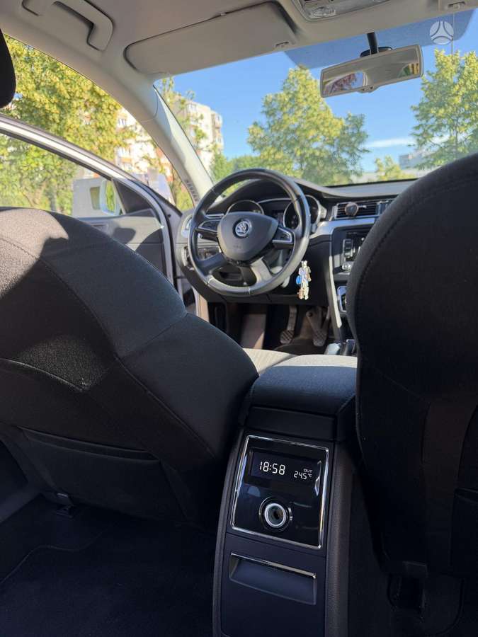Skoda Superb, 1.6 l., Универсал