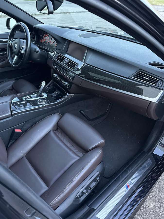 BMW 520, 2.0 l., Универсал