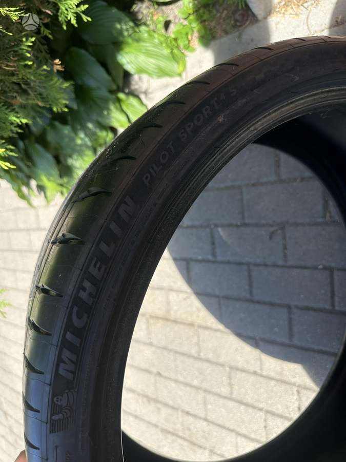 Michelin, summer 255/30 R21