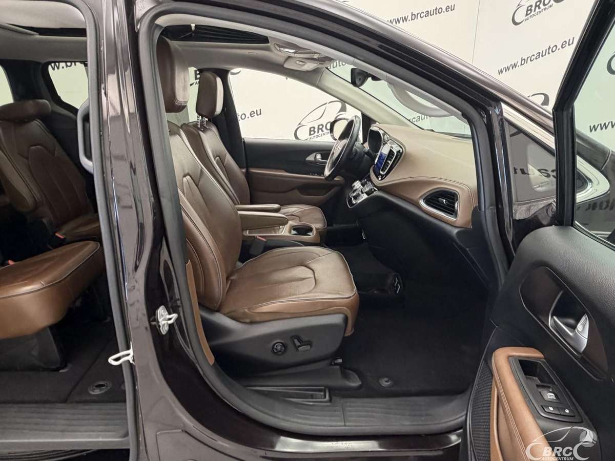 Chrysler Pacifica, 3.6 l., Минивэн