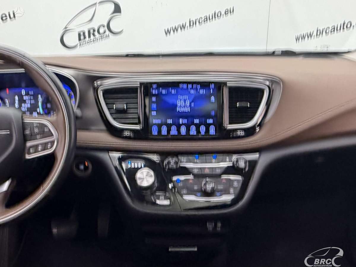 Chrysler Pacifica, 3.6 l., Минивэн