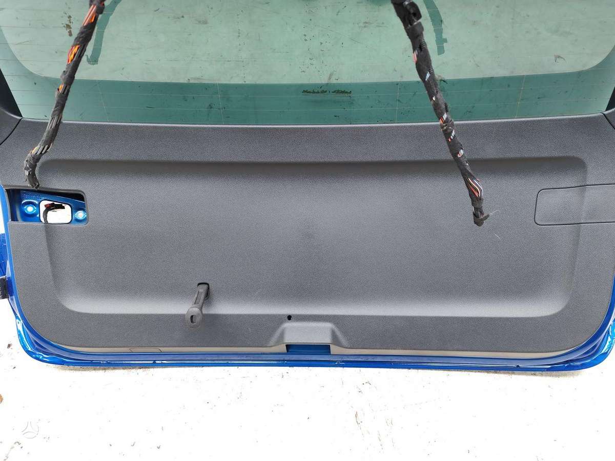Skoda Scala hood (front, rear)