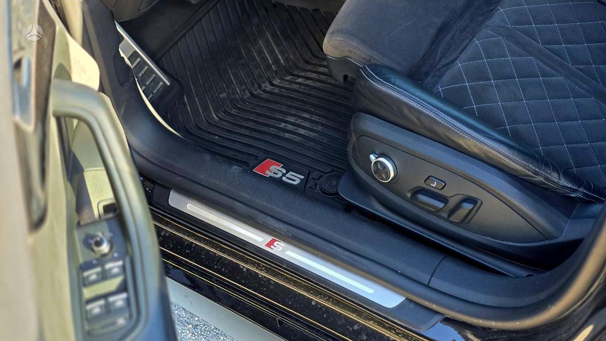Audi S5, 3.0 l., hatchback