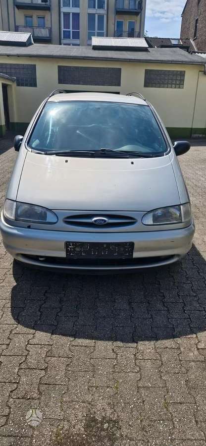 Ford Galaxy dalimis