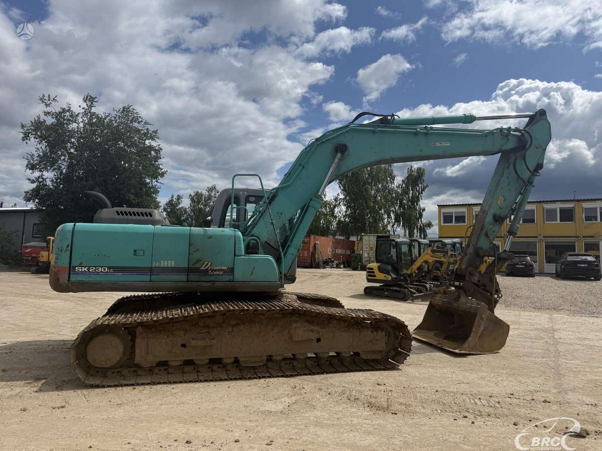 Kobelco SK230LC, экскаваторы