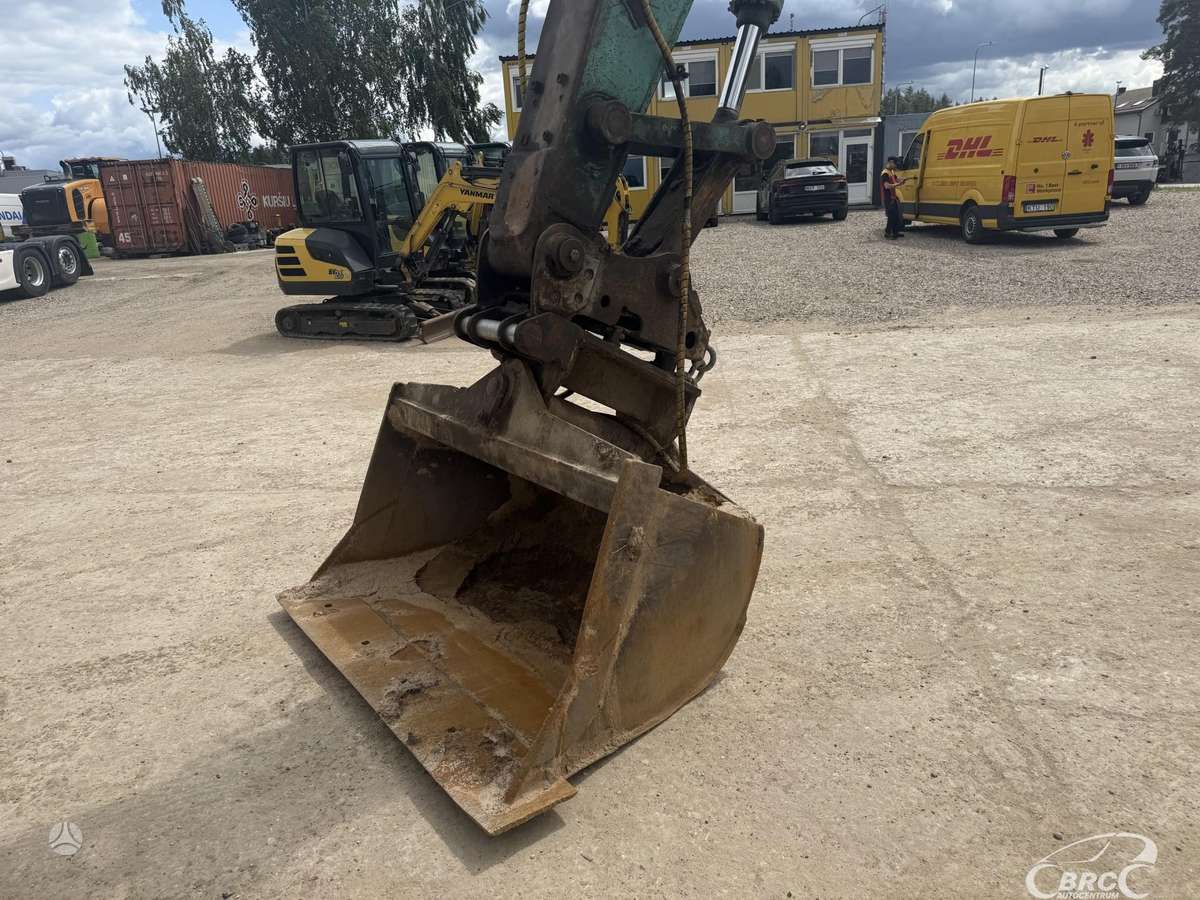 Kobelco SK230LC, экскаваторы