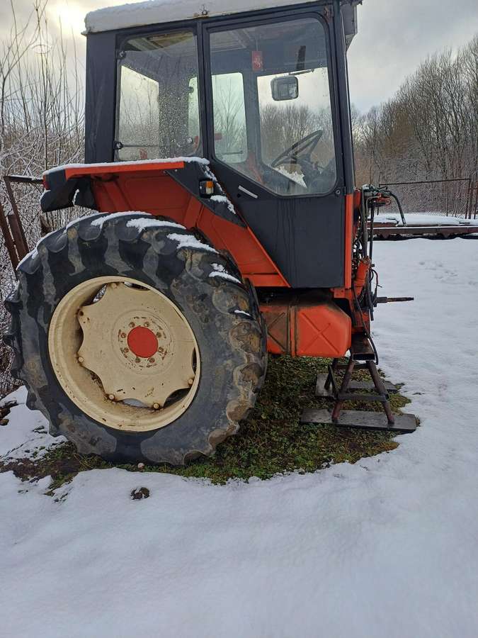 Case-IH 1255, тракторы