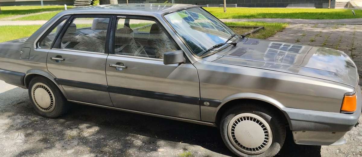 Audi 80, 1.6 l., Седан