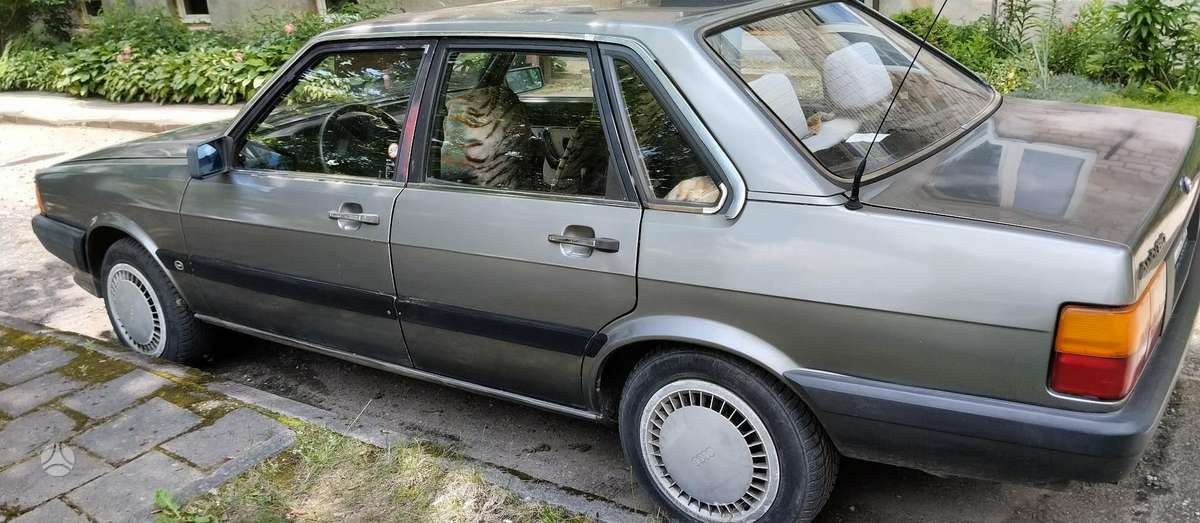 Audi 80, 1.6 l., Седан