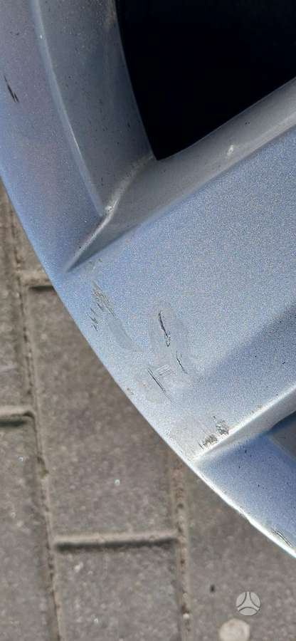 Volkswagen, light alloy, R17