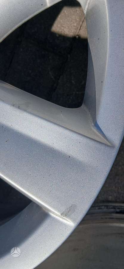 Volkswagen, light alloy, R17