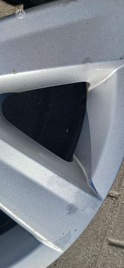 Volkswagen, light alloy, R17