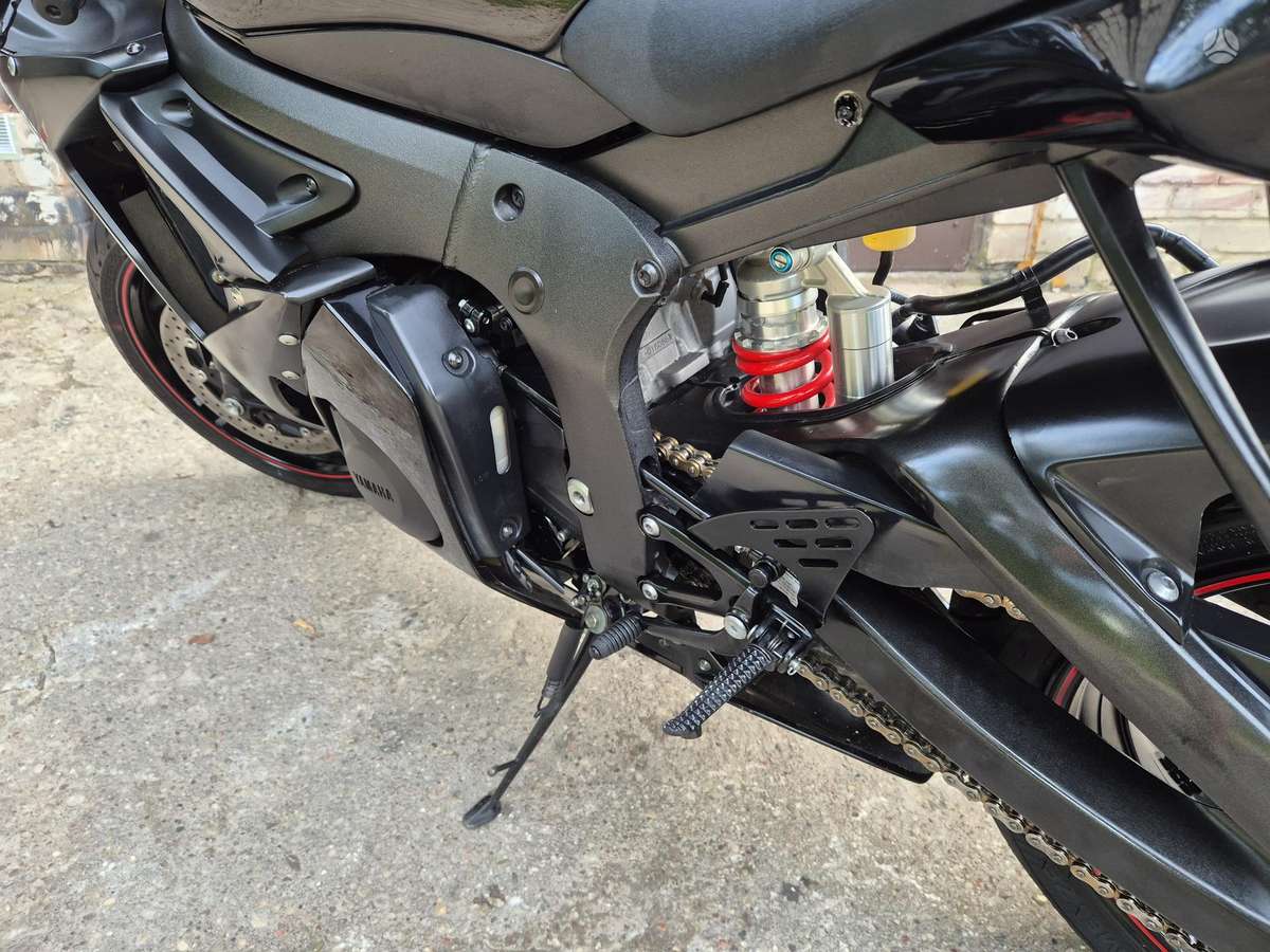 Yamaha R6 600cc, superbikes
