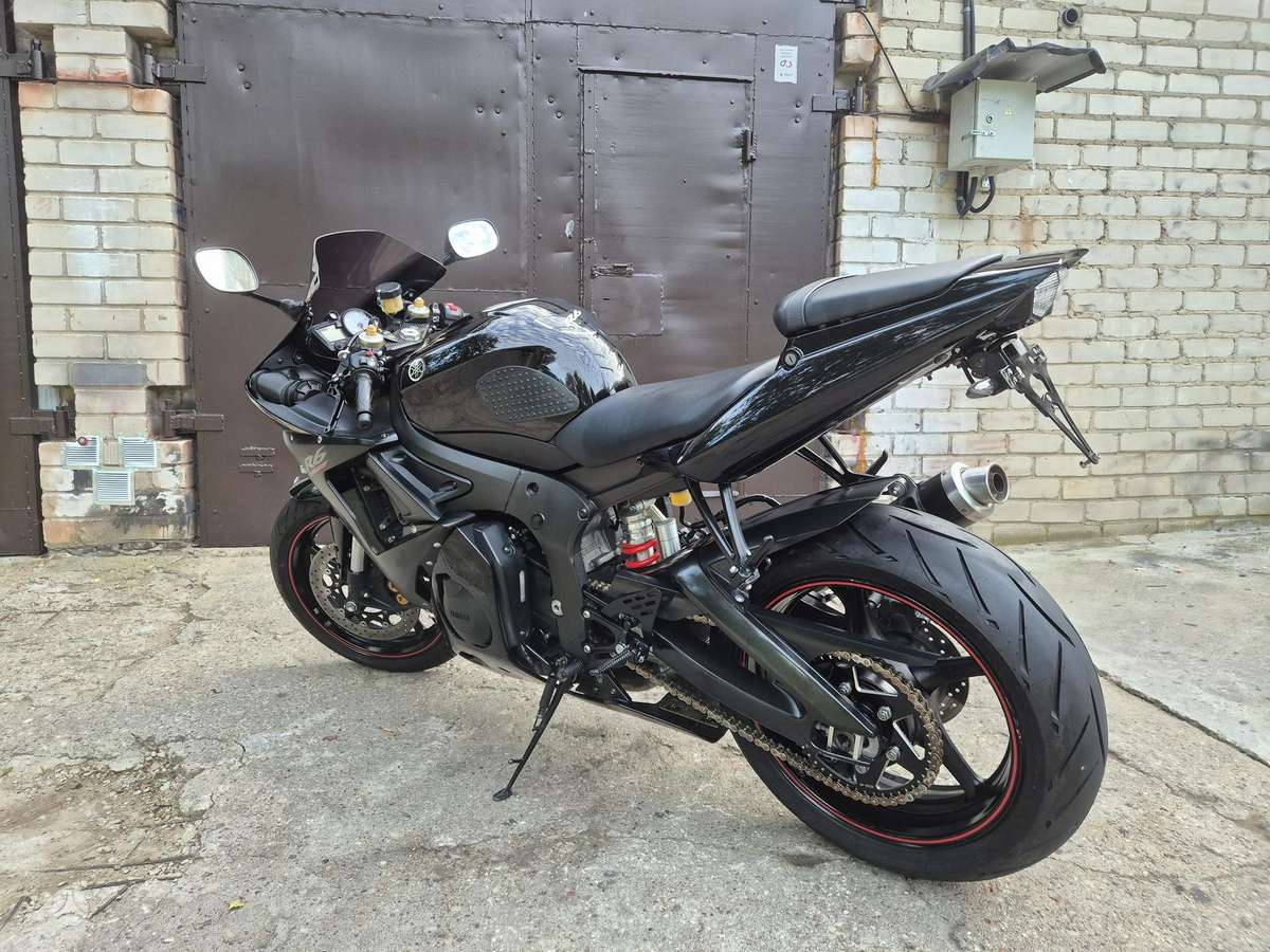 Yamaha R6 600cc, superbikes