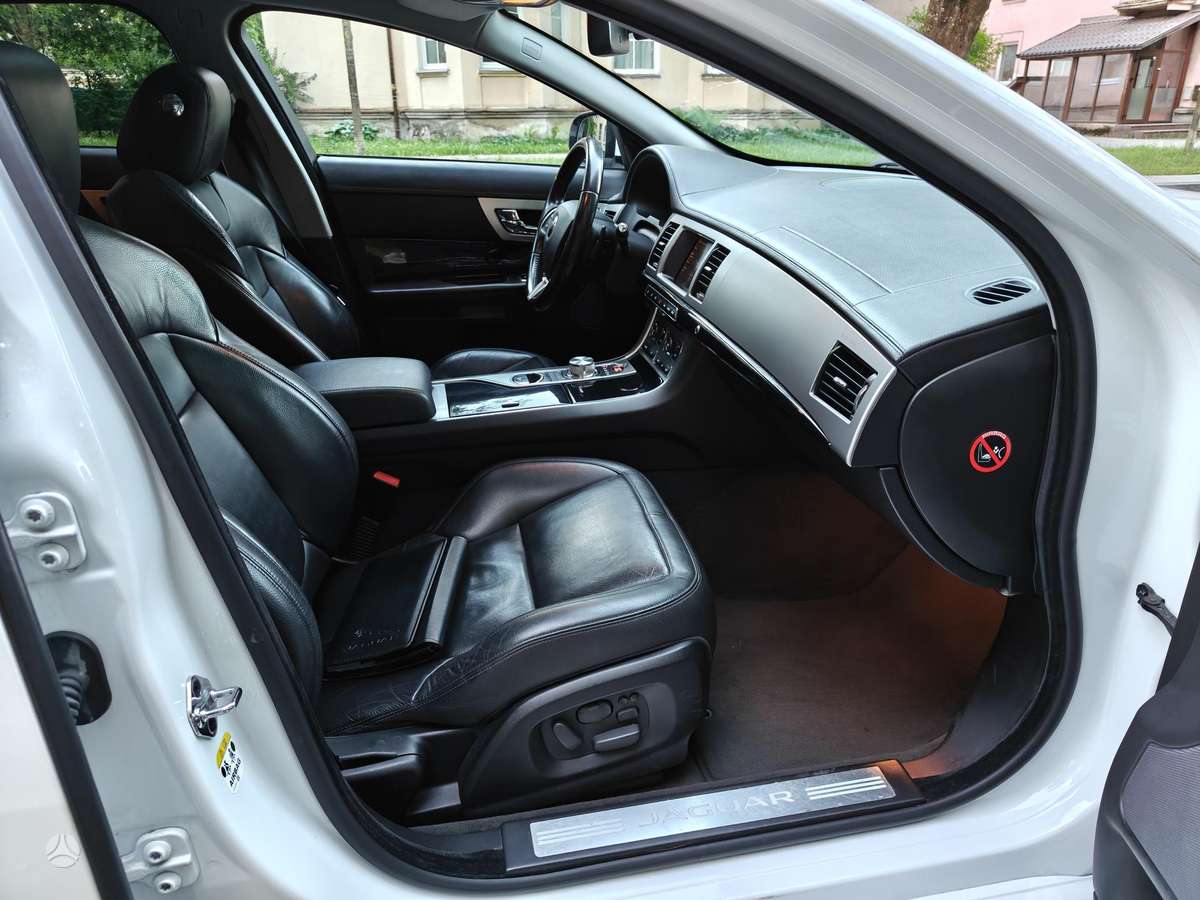 Jaguar XF, 3.0 l., Универсал
