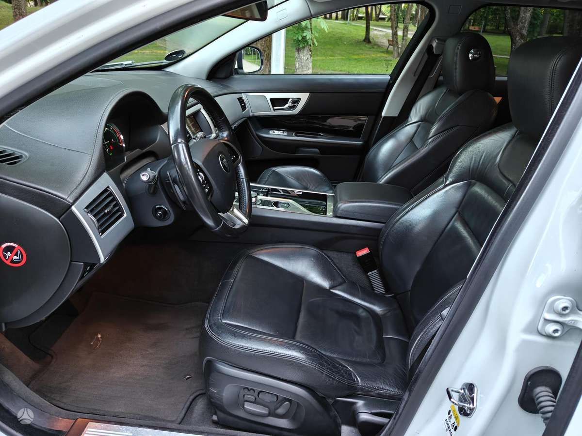 Jaguar XF, 3.0 l., Универсал