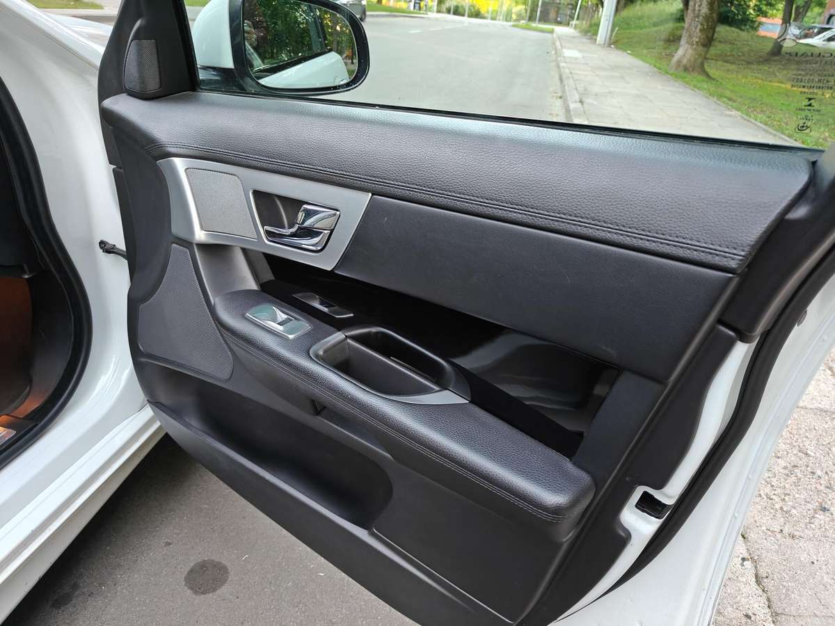 Jaguar XF, 3.0 l., Универсал