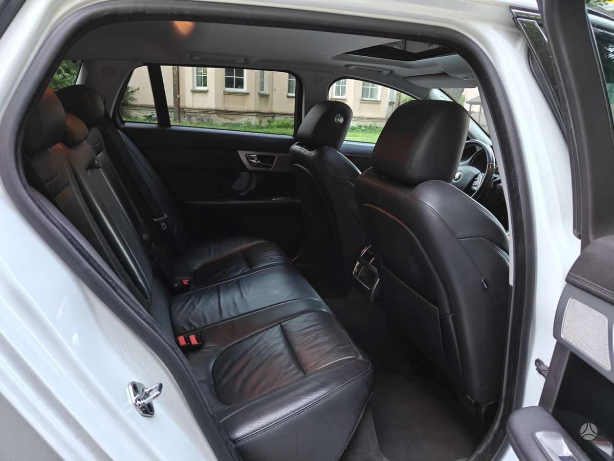 Jaguar XF, 3.0 l., Универсал