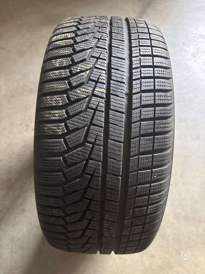Hankook Winter i cept evo2, winter 245/35 R19