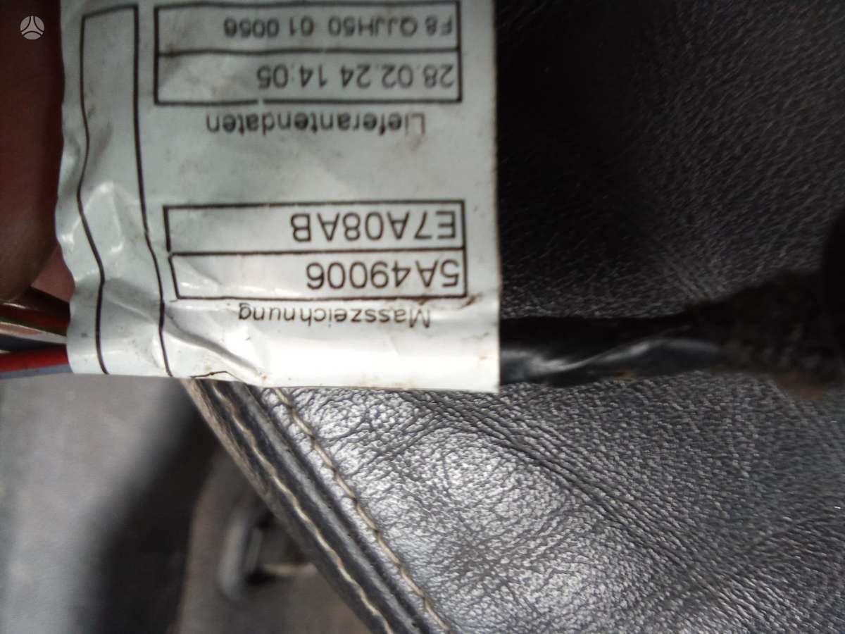 BMW X3 30euru galinio buferio laidynas