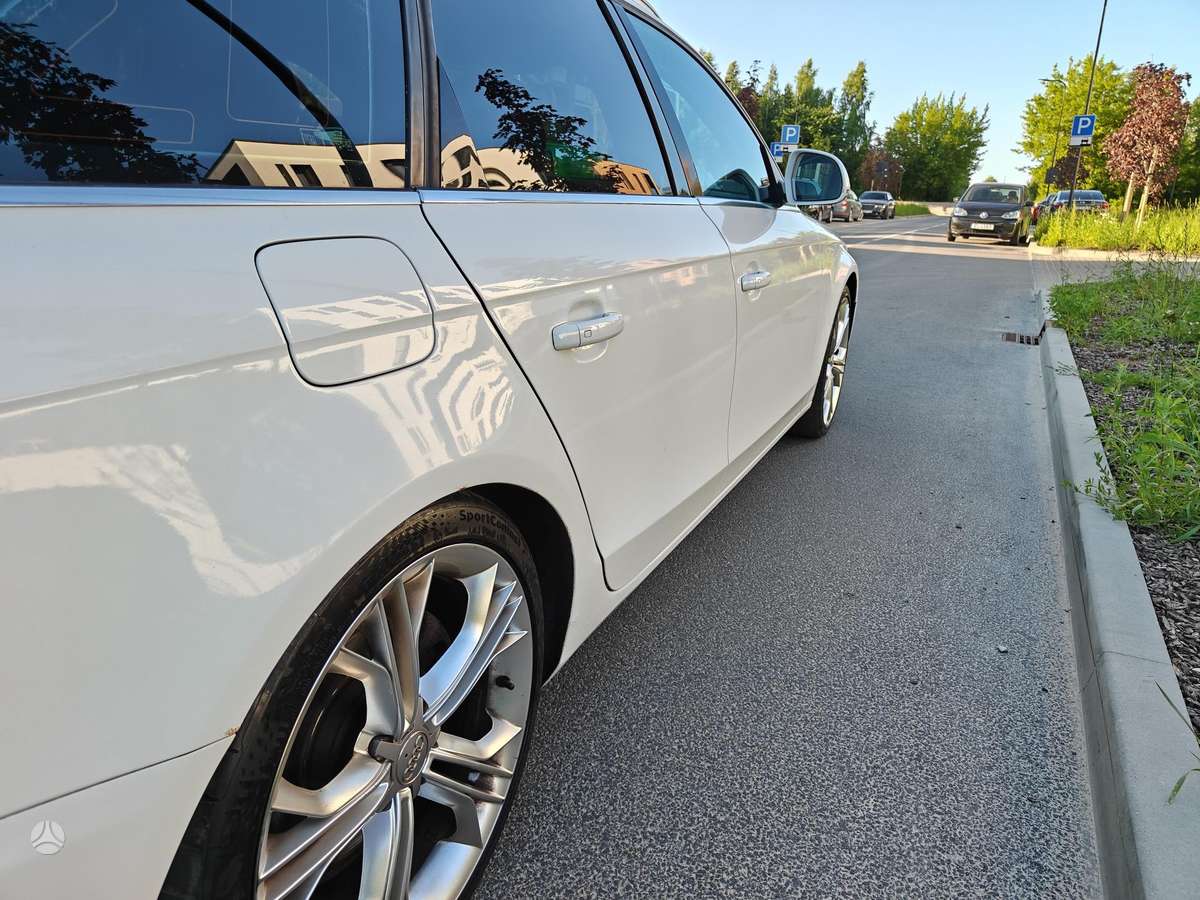 Audi A4, 2.0 l., Универсал