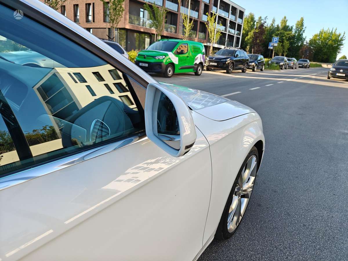 Audi A4, 2.0 l., Универсал