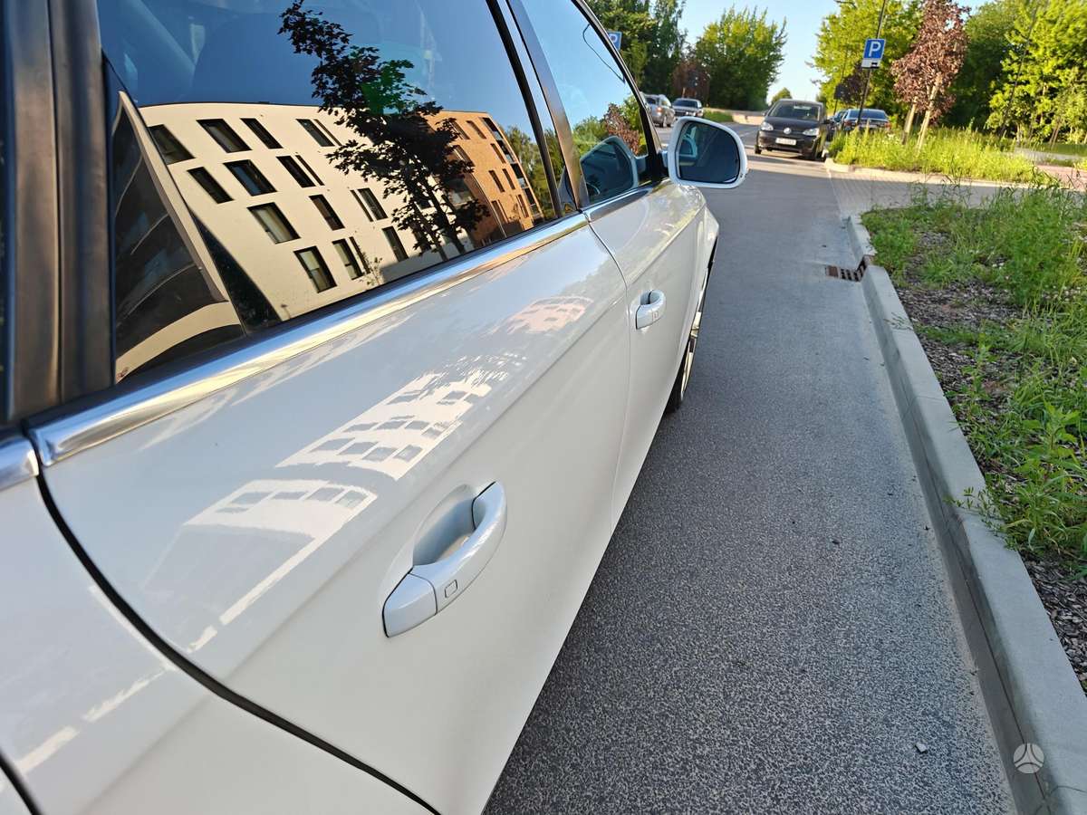 Audi A4, 2.0 l., Универсал