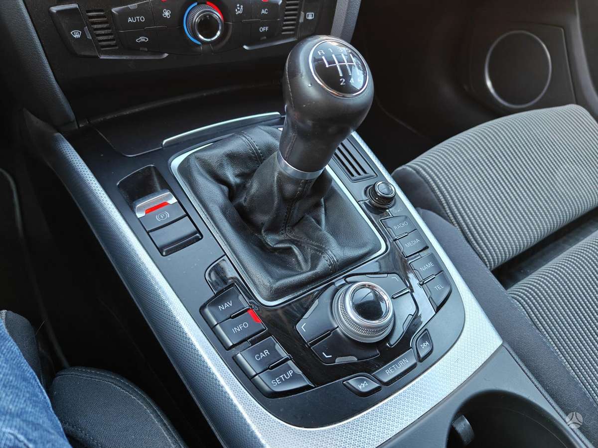 Audi A4, 2.0 l., Универсал
