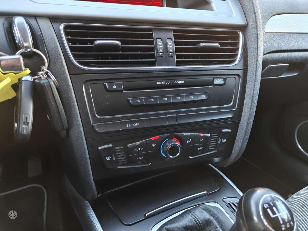 Audi A4, 2.0 l., Универсал