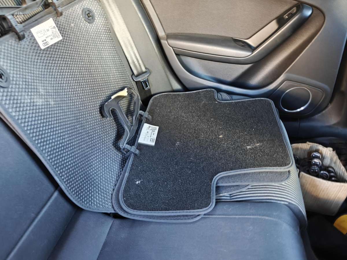 Audi A4, 2.0 l., Универсал