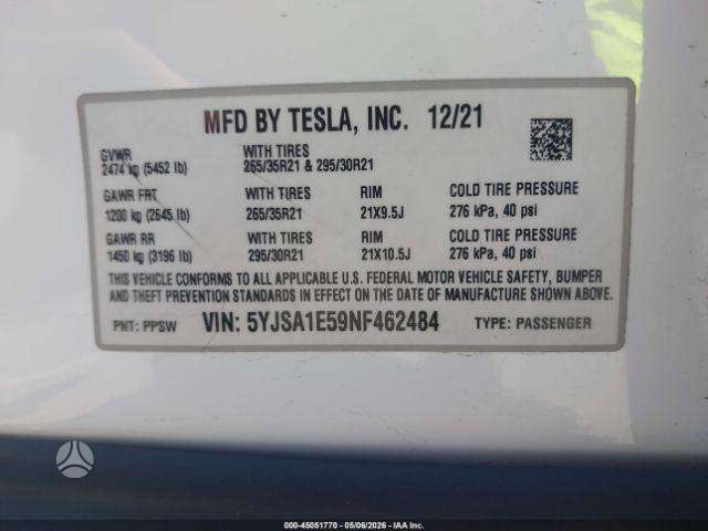 Tesla Model S, Седан