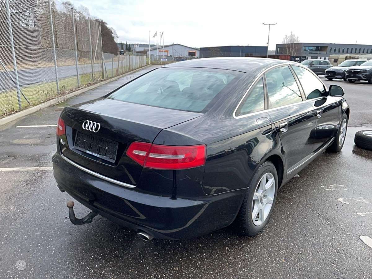 Audi A6, 2.8 l., Седан