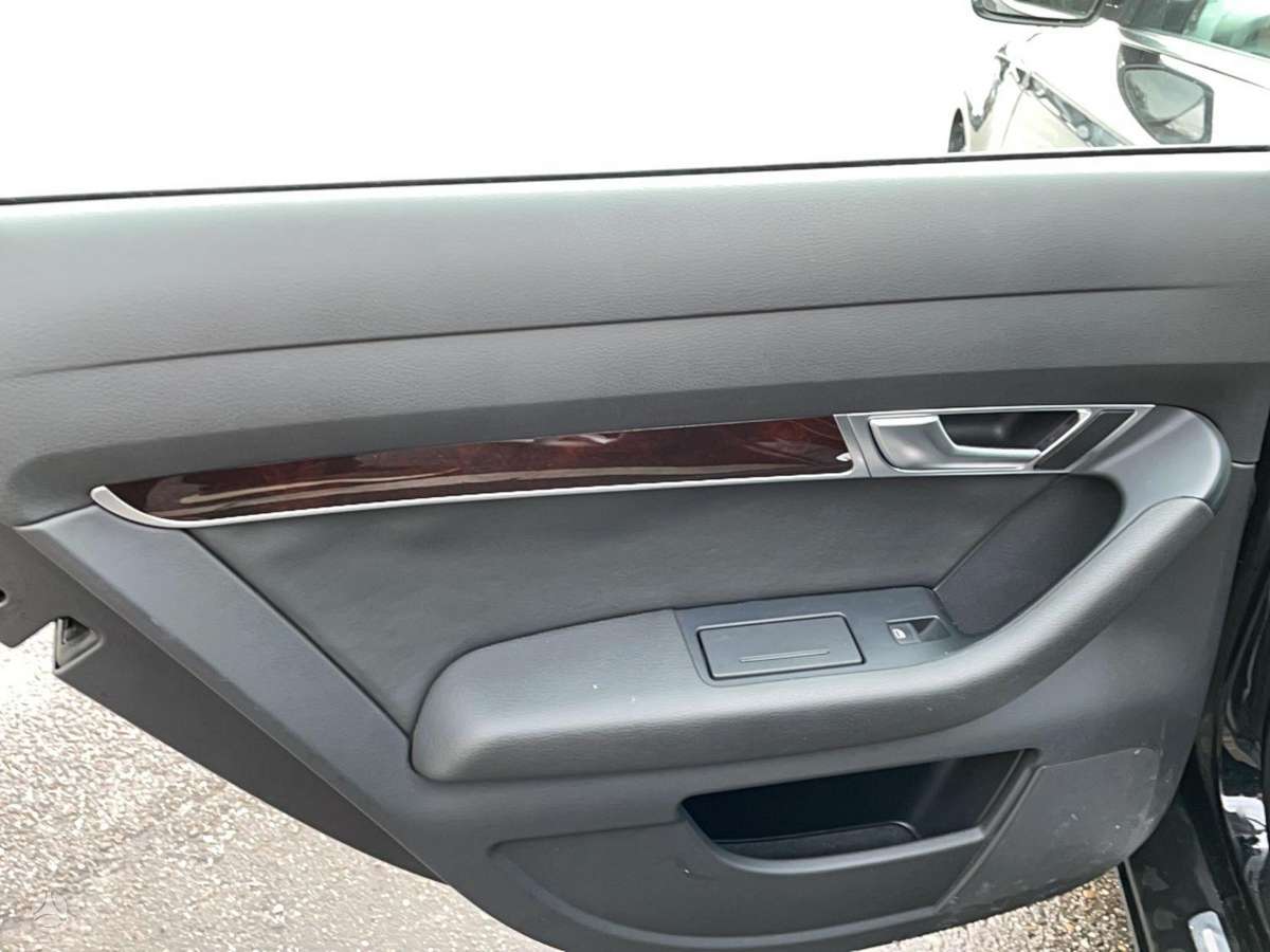 Audi A6, 2.8 l., Седан