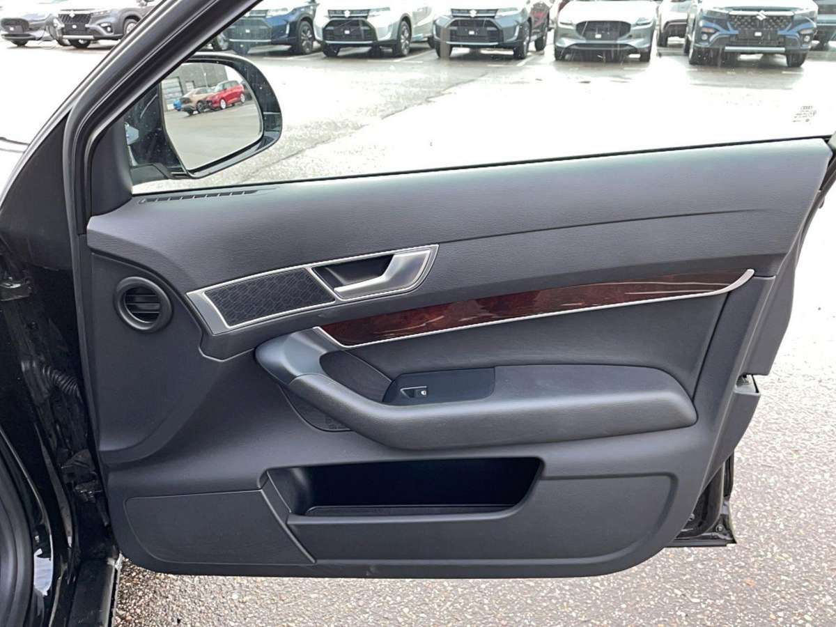 Audi A6, 2.8 l., Седан