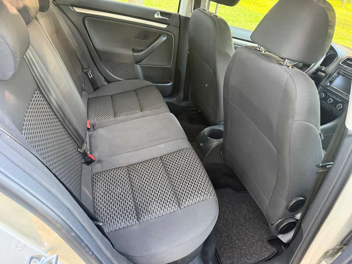 Volkswagen Golf, 1.6 l., Универсал