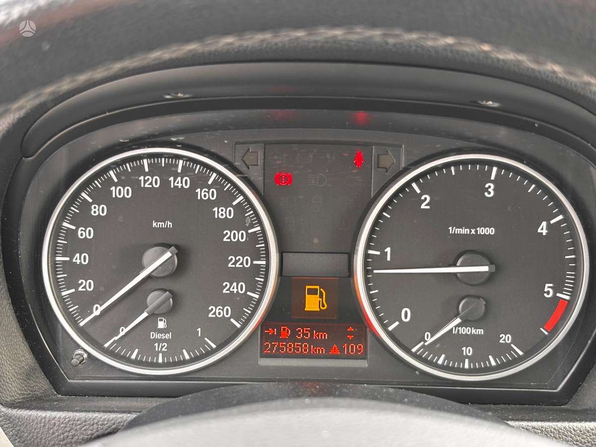 BMW 318, 2.0 l., universalas