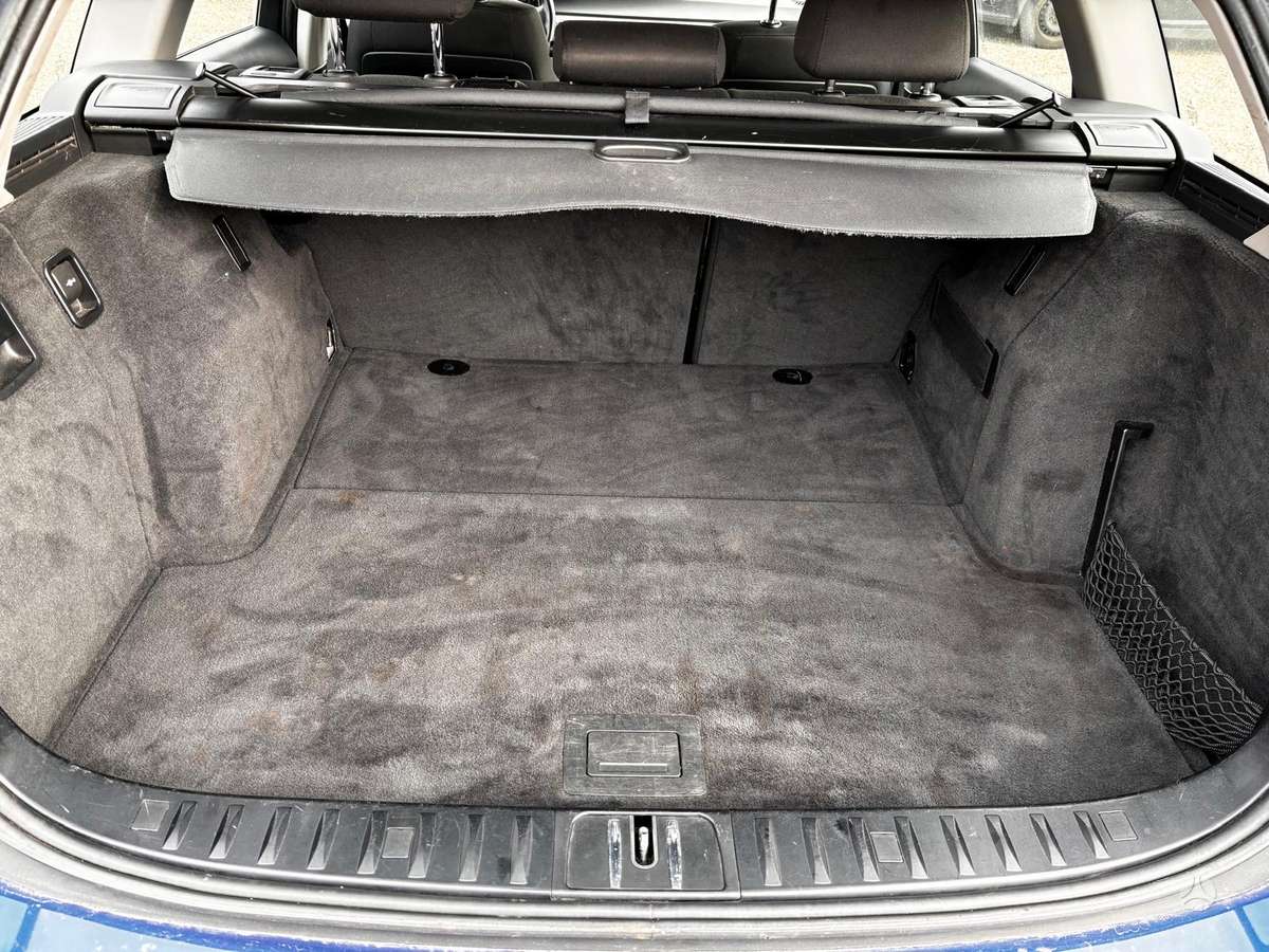 BMW 318, 2.0 l., universalas