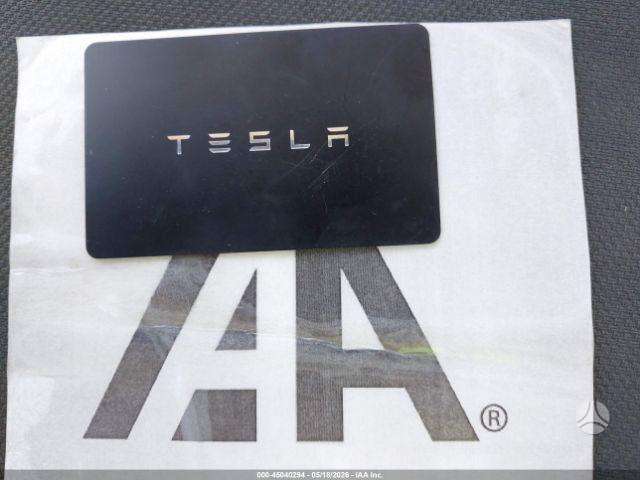 Tesla Model Y, off-road / crossover