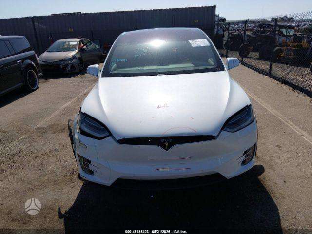 Tesla Model X, off-road / crossover