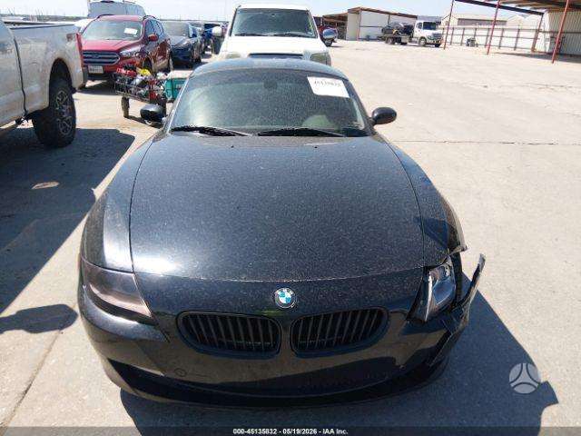 BMW Z4, coupe