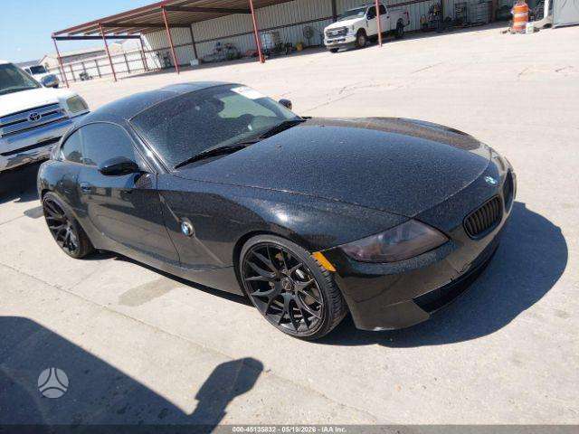BMW Z4, coupe