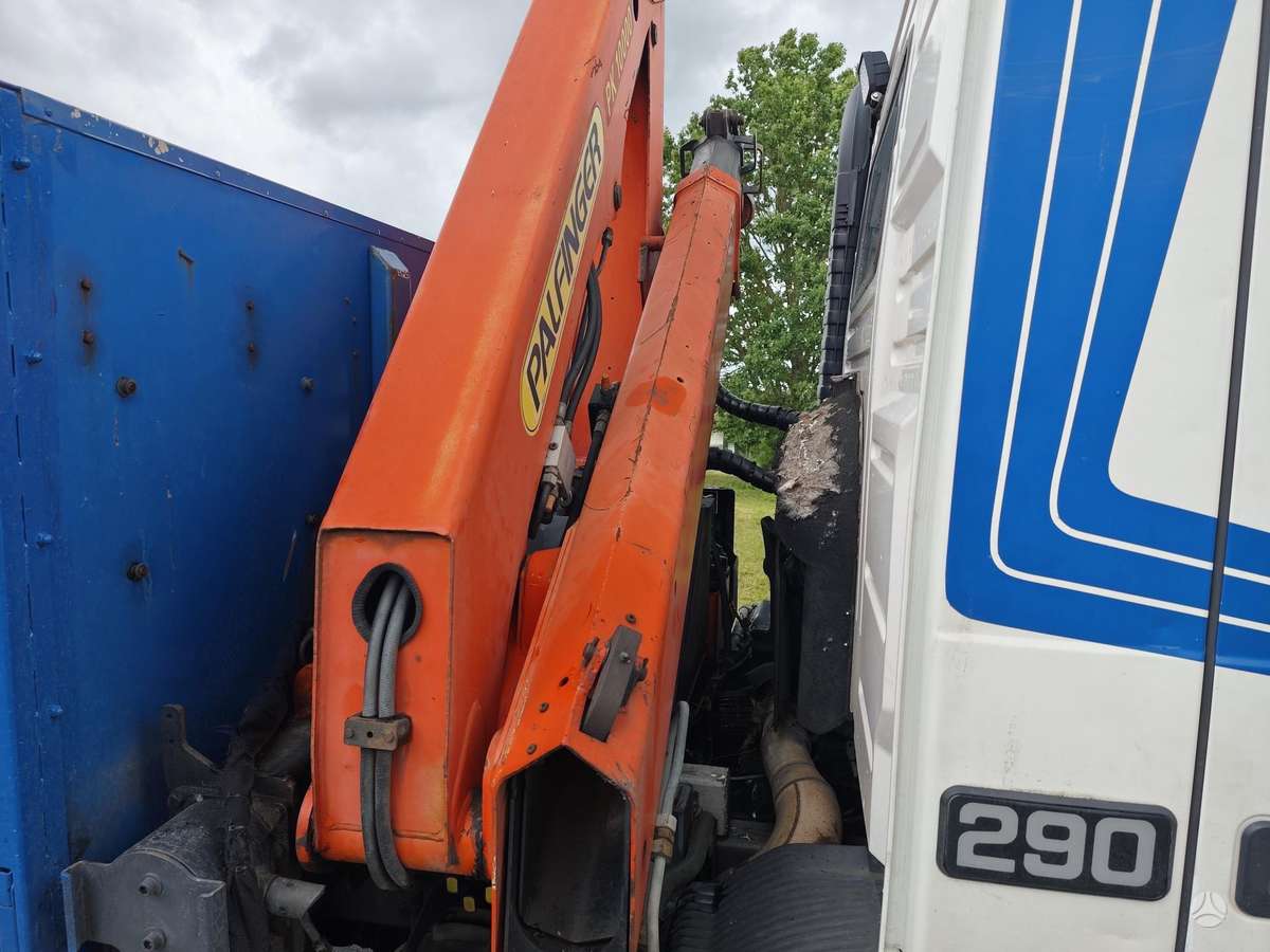 Volvo Fm7, crane trucks