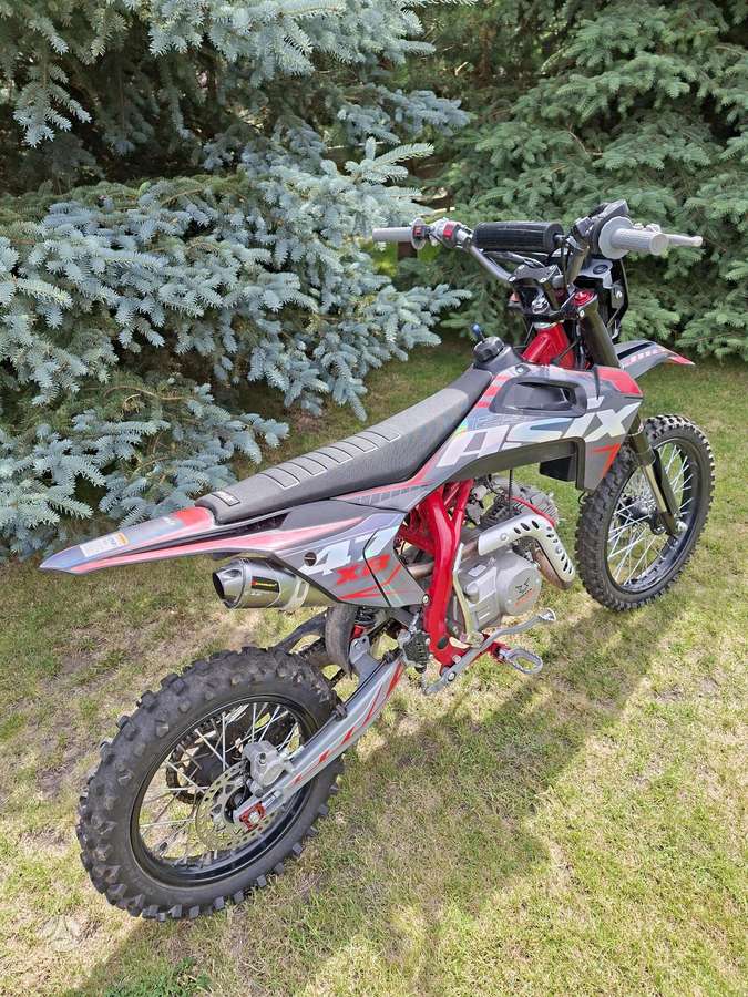Asix XB-47 125cc, motocross