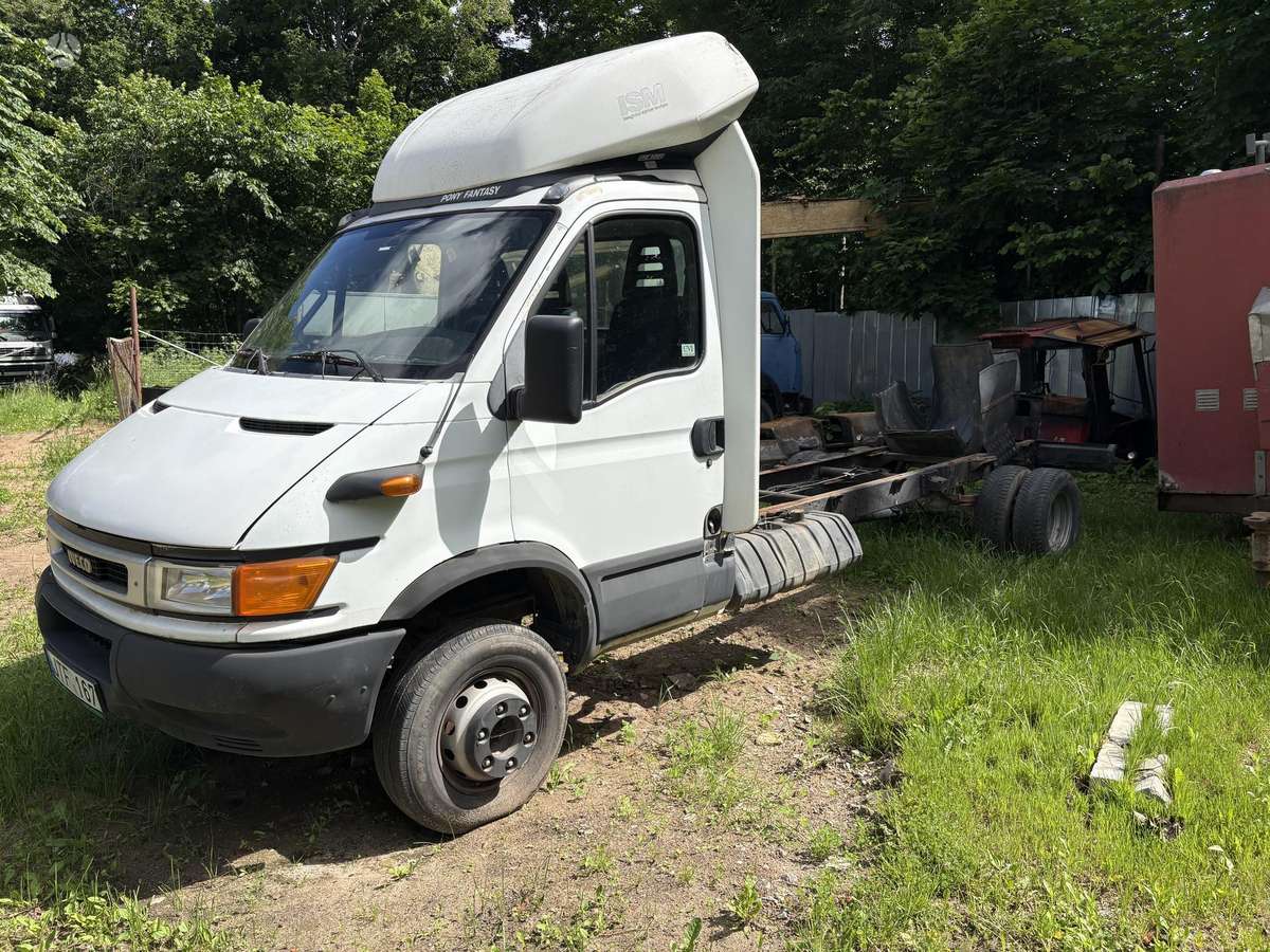 Iveco Daily, cab-chassis trucks