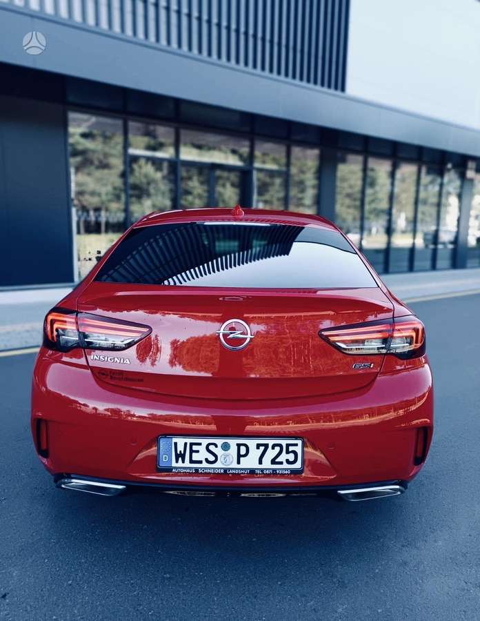 Opel Insignia, 2.0 l., hatchback