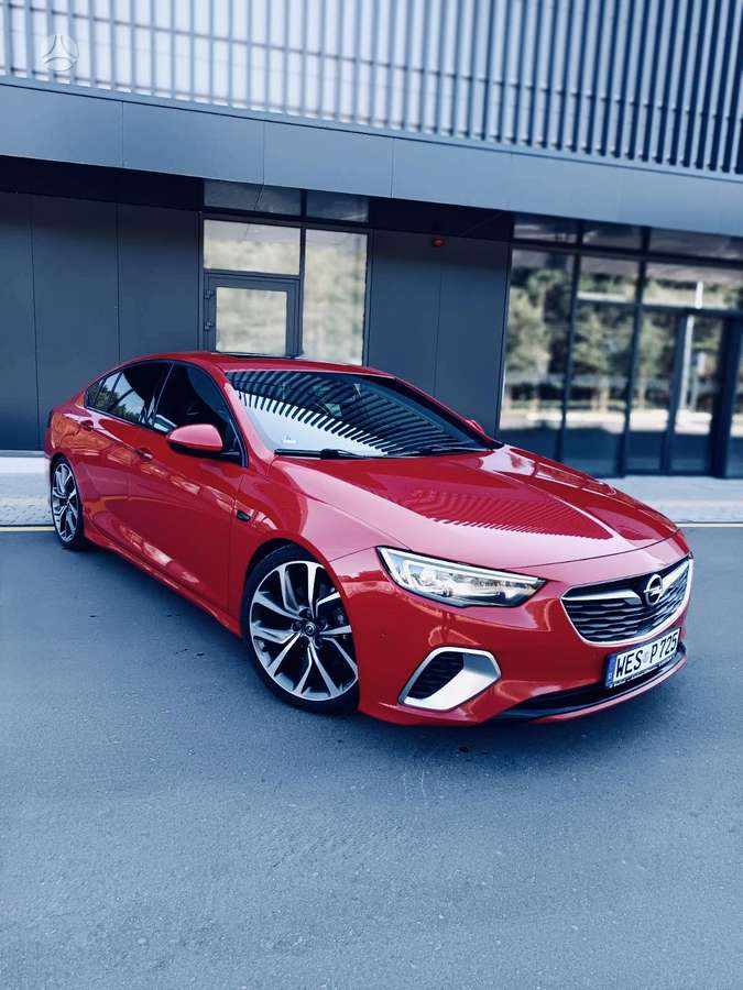 Opel Insignia, 2.0 l., hatchback