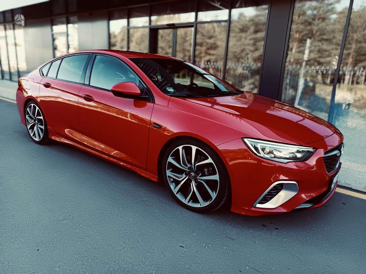 Opel Insignia, 2.0 l., hatchback
