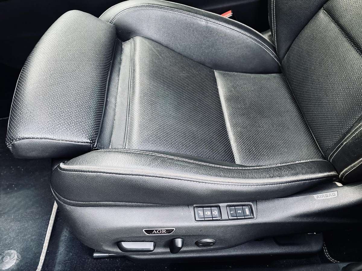 Opel Insignia, 2.0 l., Хэтчбек