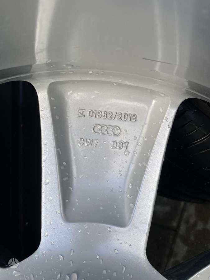 Audi, vieglmetāla, R19